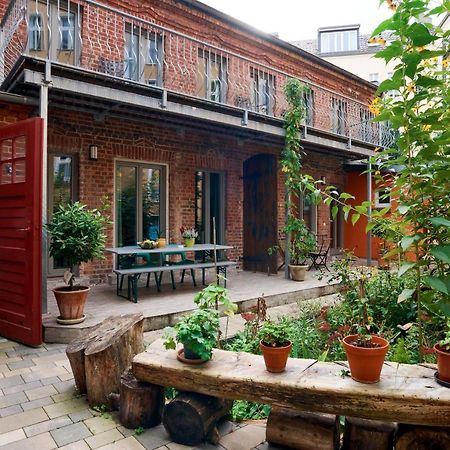 Beautiful And Cozy Remise For Up To 6 Guests Daire Berlin Dış mekan fotoğraf