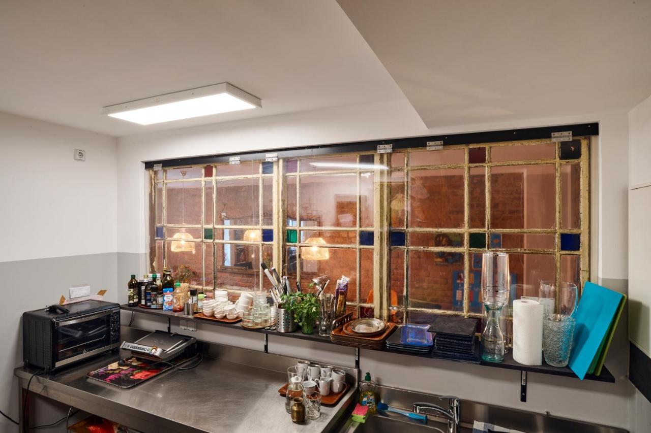 Beautiful And Cozy Remise For Up To 6 Guests Daire Berlin Dış mekan fotoğraf